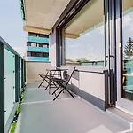 Blueground Prague 3 New Build Fully Equipped Prg-38